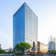 杭州临平悦东湖美仑国际酒店