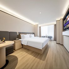 如家睿柏·云酒店(泉州新天城市广场兴贤路店)