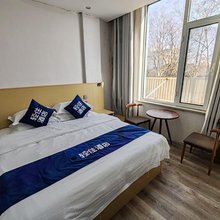 长兴百灵之悦商务宾馆(长兴南站店)