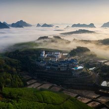 崇左发呆坡云顶全景度假村