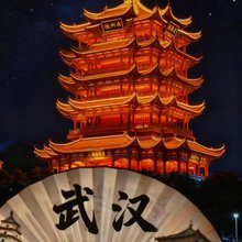 武汉·喜乐居|TheBeautyofTheEast设计师民宿(江汉路步行街店)