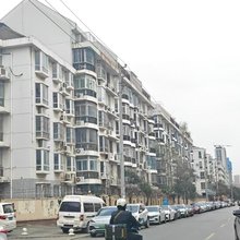 中原驿家民宿(郑州万达广场店)