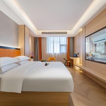 铂朗酒店(梧州太阳广场店)