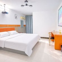 雅好影院公寓(武汉纺织大学阳光校区店)