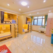 兴寓青年旅舍(鱼嘴拓新时代店)
