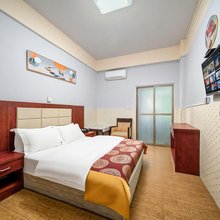 聚福来商务住宿(永湖镇伯恩高新科技有限公司店)