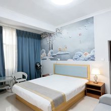 新惠民宾馆(昆明世纪金源购物中心珥季路地铁站店)