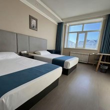 呼伦贝尔龙腾宾馆(海拉尔机场成吉思汗广场店)