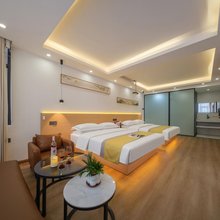 暖东明 Warm Dawn·供氧影视美宿(香格里拉独克宗古城店)