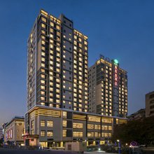 维也纳酒店(清远中山公园世纪荟店)