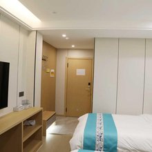 莱柠居酒店