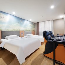 星空电竞酒店(昆山金鹰店)