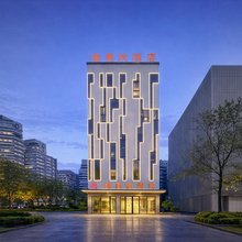 维美纳酒店(柳州柳南万达店)