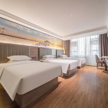 华曼酒店(百色高铁站店)