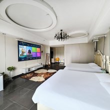 柚见·时光公寓式酒店(云龙万达广场店)