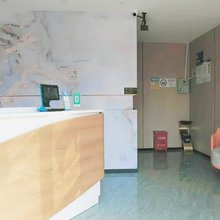 晶晶宾馆(上海理工大学松花江路店)