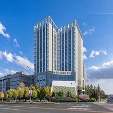 乌兰察布普尔森国际酒店(市政府万达广场店)