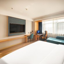 竞放电竞酒店(郑州中原福塔地铁站店)