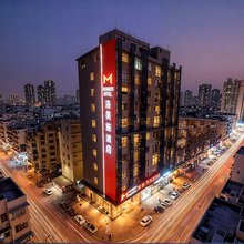 美住·洛美施酒店(河池职教中心店)