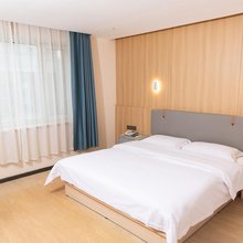 润源宾馆(公主岭站店)