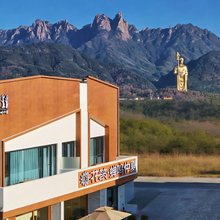 花筑·蝉鸣仲夏|Cicada Retreat直观佛像美宿(九华山风景店)