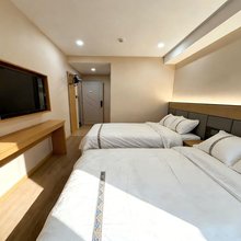 上海诺曼廷酒店(梅川路步行街店)