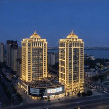 智选假日酒店(南昌八一广场起凤路地铁站店)
