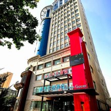 鑫天河大酒店(焉耆体育馆店)