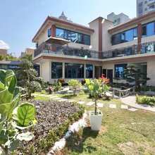 勐腊栖云畔酒店(南腊河星光夜市店)