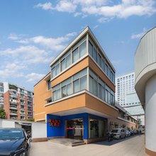 杭州凌云航空大酒店(西湖武林广场地铁站店)