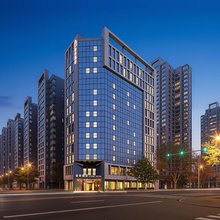 西安北站常青路地铁站亚朵酒店