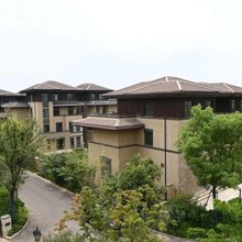 遇见度假民宿(新密银基动物王国冰雪世界店)