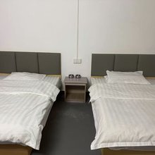如家公寓(东星路店)