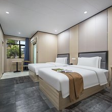 美萱酒店(怀化医药学院体育中心店)