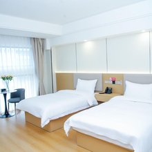 明月星光酒店