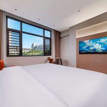 悦然公寓(柳州柳东雒容店)
