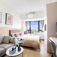 Sky·阿斯曼民宿(东郊记忆地铁站店)