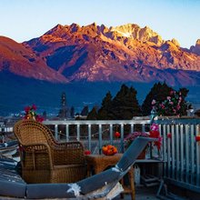 鹏昇koi·日照金山·纳西雪山观景庭院(白沙古镇店)