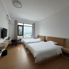 夏天小院民宿(东兴万尾金滩店)