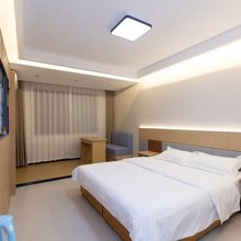 开封君悦商务酒店(新河大清明上河园店)