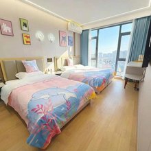 Aurora·悦奥·美宿(开封清明上河园店)