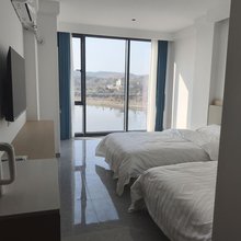 团风巴河沙滩酒店