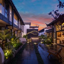 大隐·无双Mansion｜东方美学智能艺术庭院(丽江古城木府店)