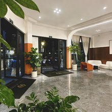 金皇·未来酒店(蒙自文萃路店)
