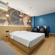 魔方时空电竞酒店(万博广场店)