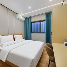 清北公寓(开封火车站店)