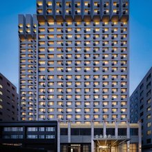 北京西站六里桥亚朵酒店