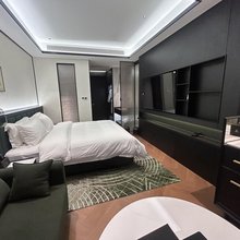 珺悦民宿(赛马店)
