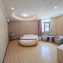 麦家酒店(北京大兴黄村西大街地铁站店)