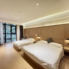 洛克酒店(洛阳龙门高铁站店)